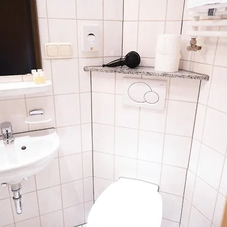 Eifeltor Hotel 3*