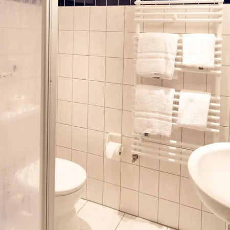 Eifeltor Hotel 3*